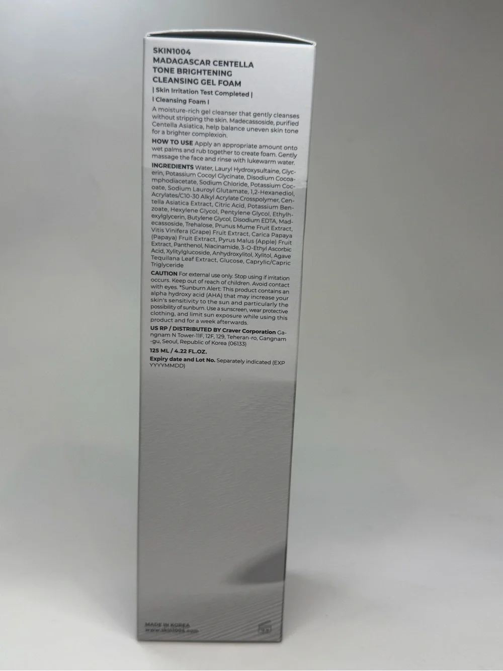 SKIN1004 Madagascar Centella Tone Brightening Cleansing Gel Foam - Gray/White